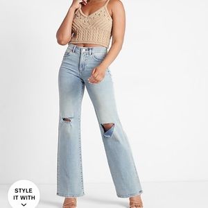 High waisted, wide leg, light, wide leg jeans